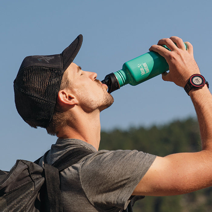 classic-sport-cap-q5 K27CPPS-SC-sport_cap_drinking_lifestyle.jpg