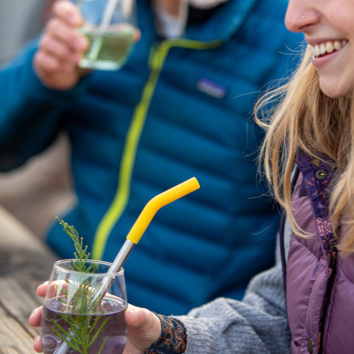 straw-4-pack-s0 recycled_steel_straw_drink_smile_lifestyle.jpg