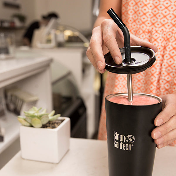 tumbler-straw-lid-with-straw-y2 steel_straw_smoothie-At-Counter-With-Lid_lifestyle_a071dbd2-9fd8-4eea-b04c-2a3732ff8612.jpg