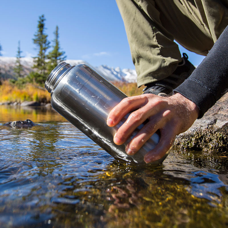 40oz-wide-with-loop-cap-f4 wide_40oz_bottle_stream_square.jpg